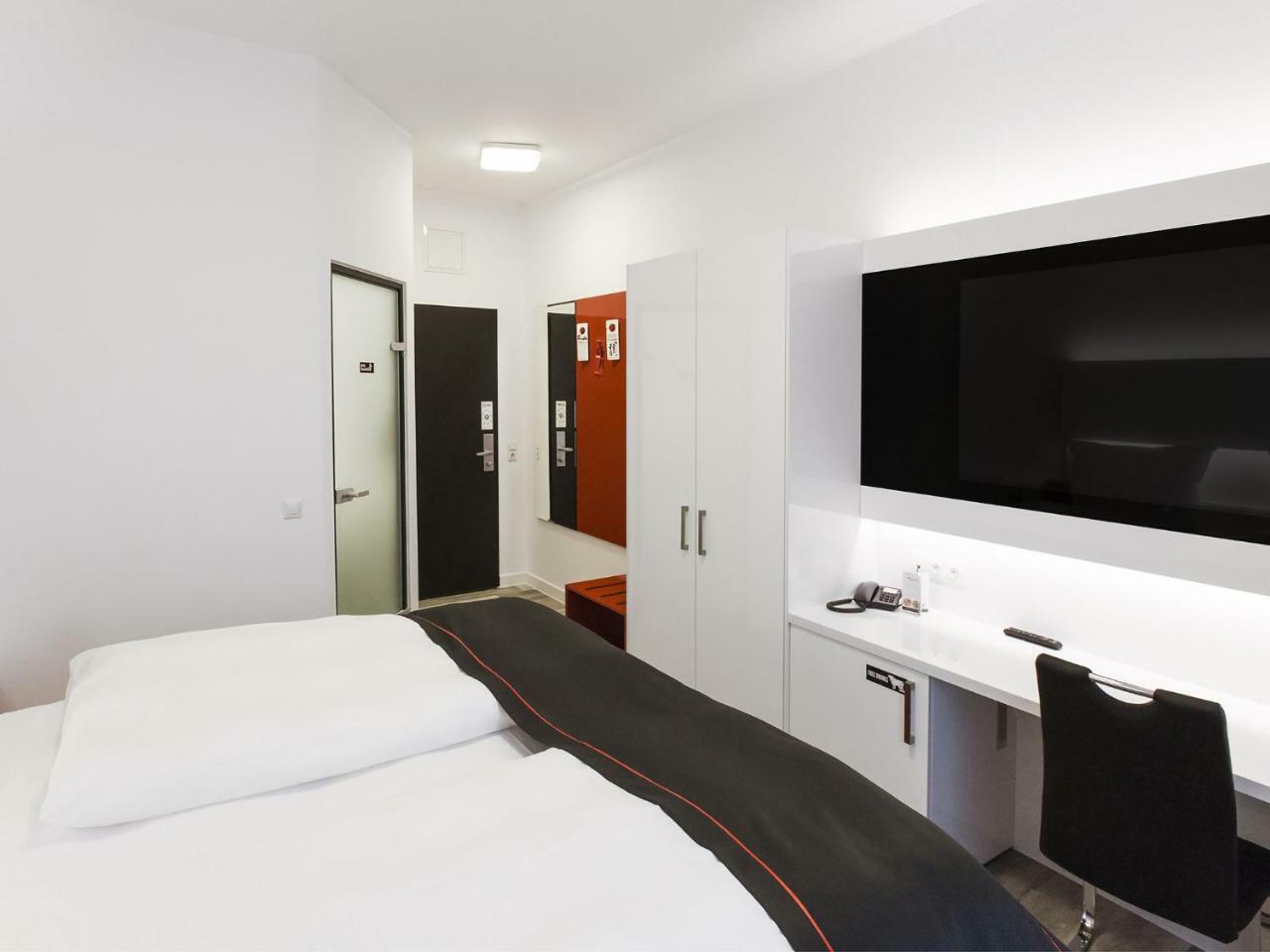Dormero Hotel Hannover-Langenhagen Airport Exterior foto